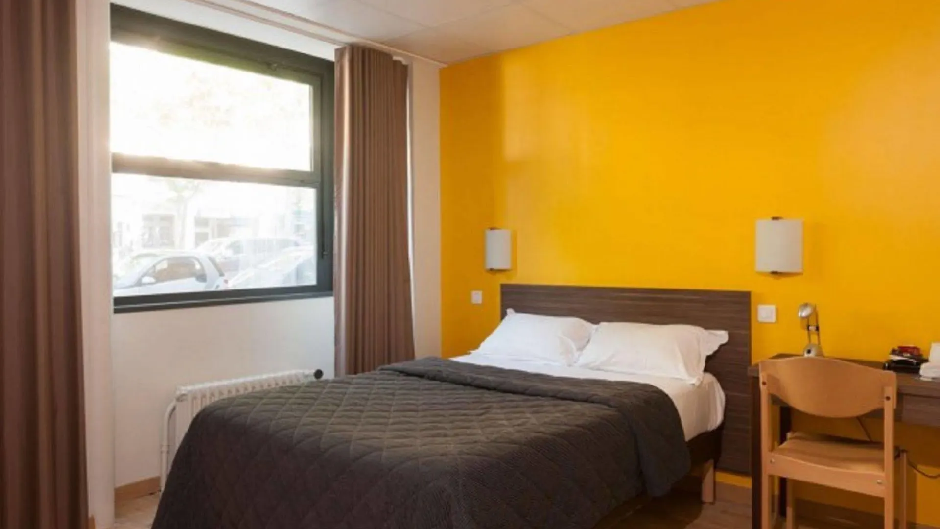 Ibis Styles Gare De Lyon Bastille 3*