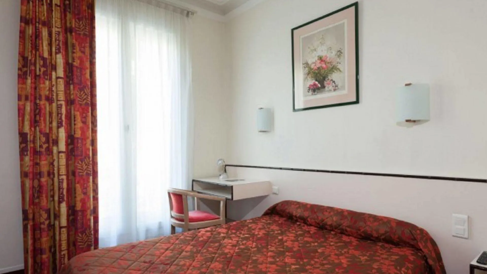 Hotel Ibis Styles Gare De Lyon Bastille Paris